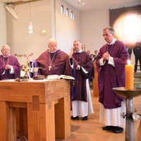 Pontifikalamt mit Bischof František Lobkowicz von Ostrava-Opava in der Pallottikirche in Vallendar