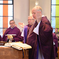 Pontifikalamt mit Bischof František Lobkowicz von Ostrava-Opava in der Pallottikirche in Vallendar